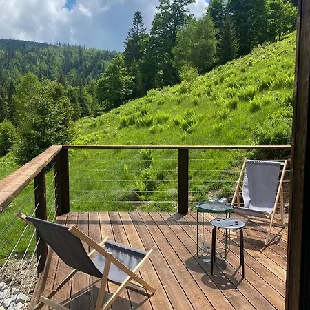 別荘 W Szczyrku Sauna & Balia シュチルク