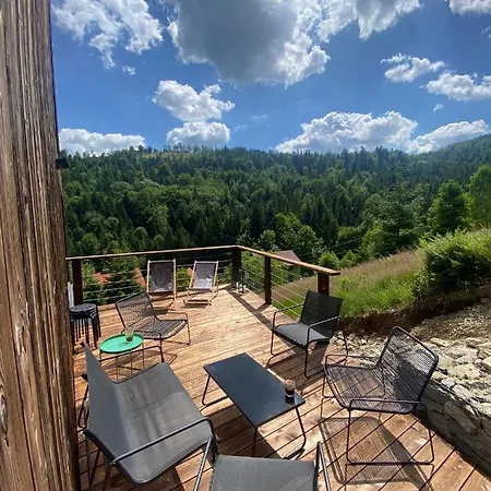 W Szczyrku Sauna & Balia 別荘 シュチルク