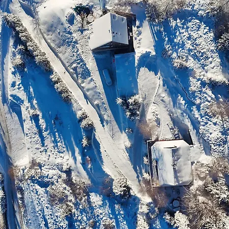 W Szczyrku Sauna & Balia 別荘