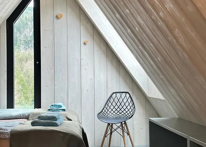 W Szczyrku Sauna & Balia بيت للعطل شتوروك