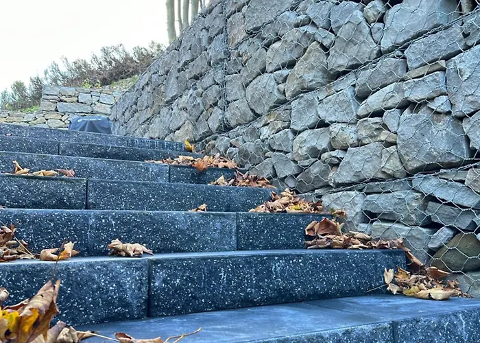 W Szczyrku Sauna & Balia بيت للعطل