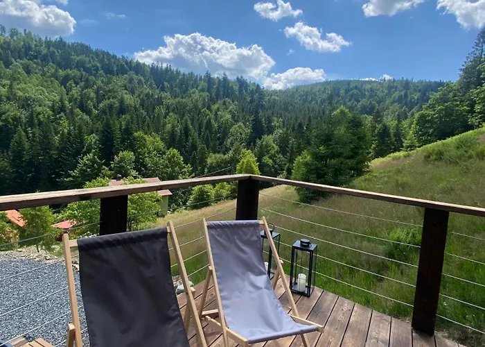 W Szczyrku Sauna & Balia بيت للعطل شتوروك